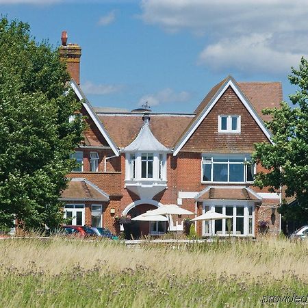 Hickstead Hotel Болни Экстерьер фото