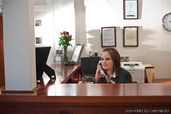 Hickstead Hotel Болни Интерьер фото